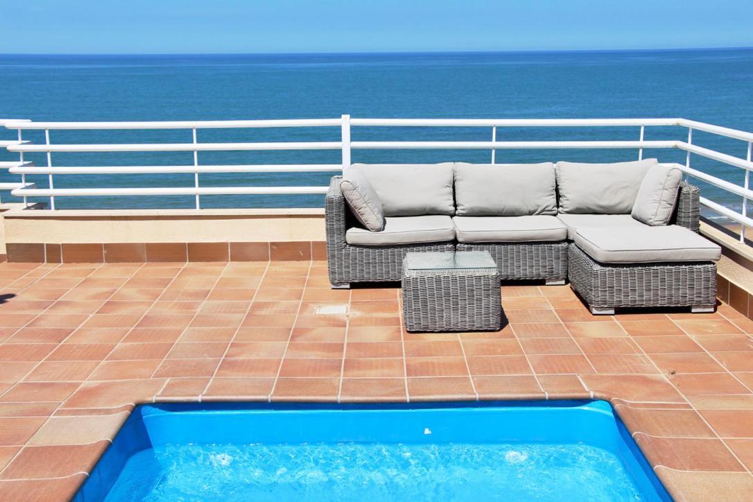 Atico Frontal Al Mar Con Piscina Privada By Homeprive Denia Kültér fotó