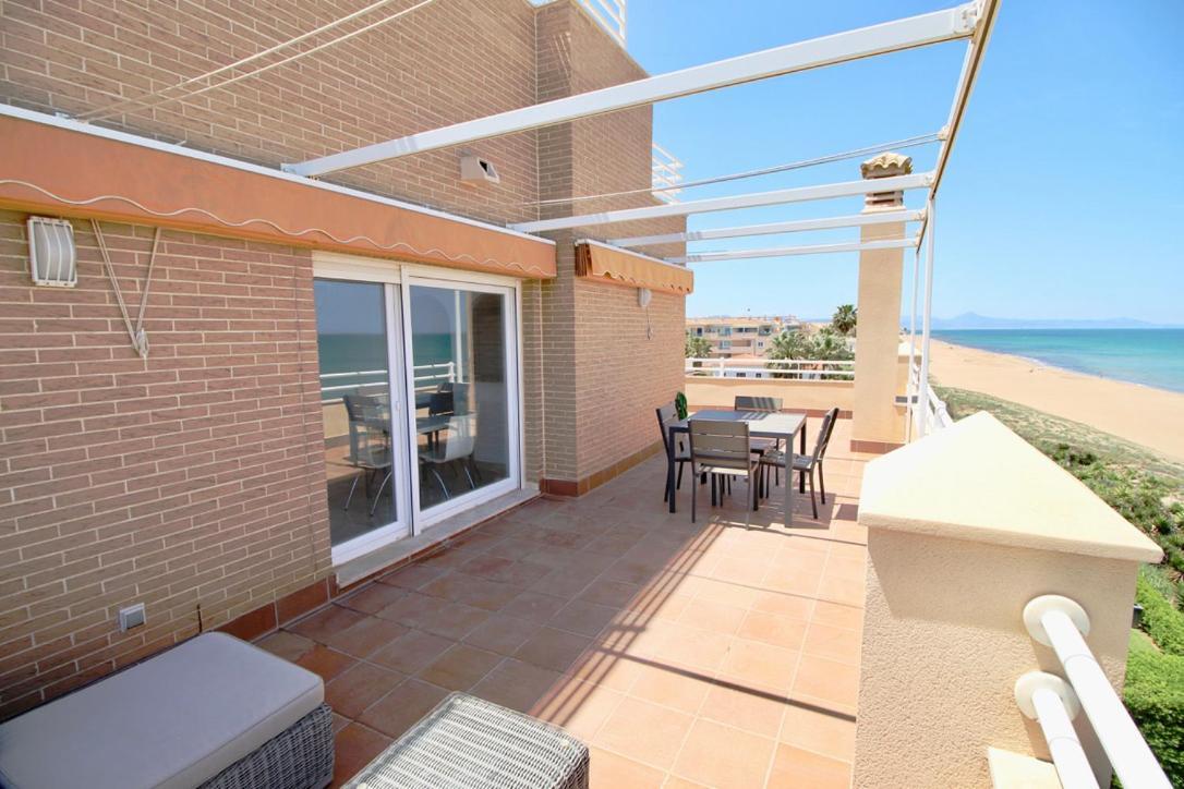 Atico Frontal Al Mar Con Piscina Privada By Homeprive Denia Kültér fotó
